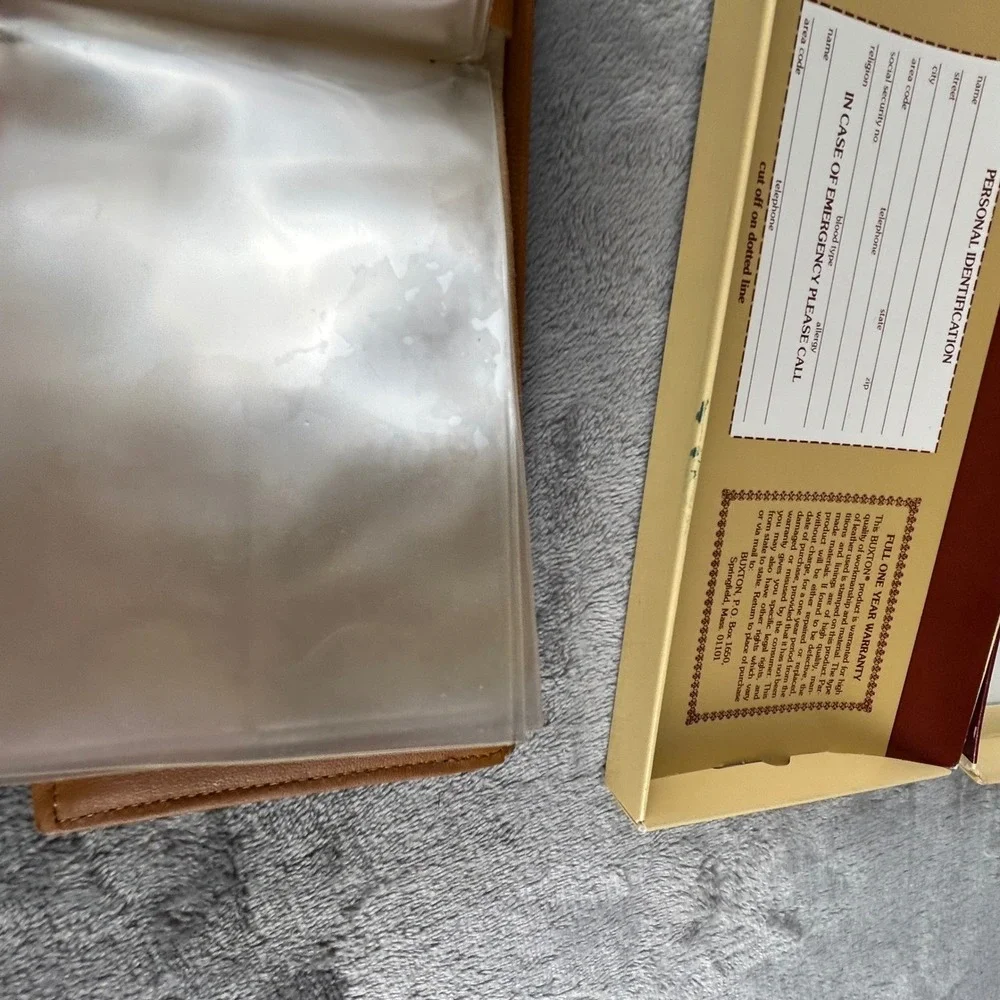 Vintage Buxton Convertible Tan Leather Wallet‎ Slim Bifold with Original Box